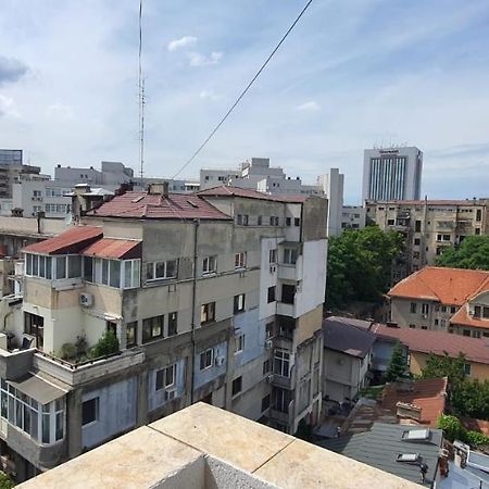 City Center Chic Studio Bukares Bagian luar foto